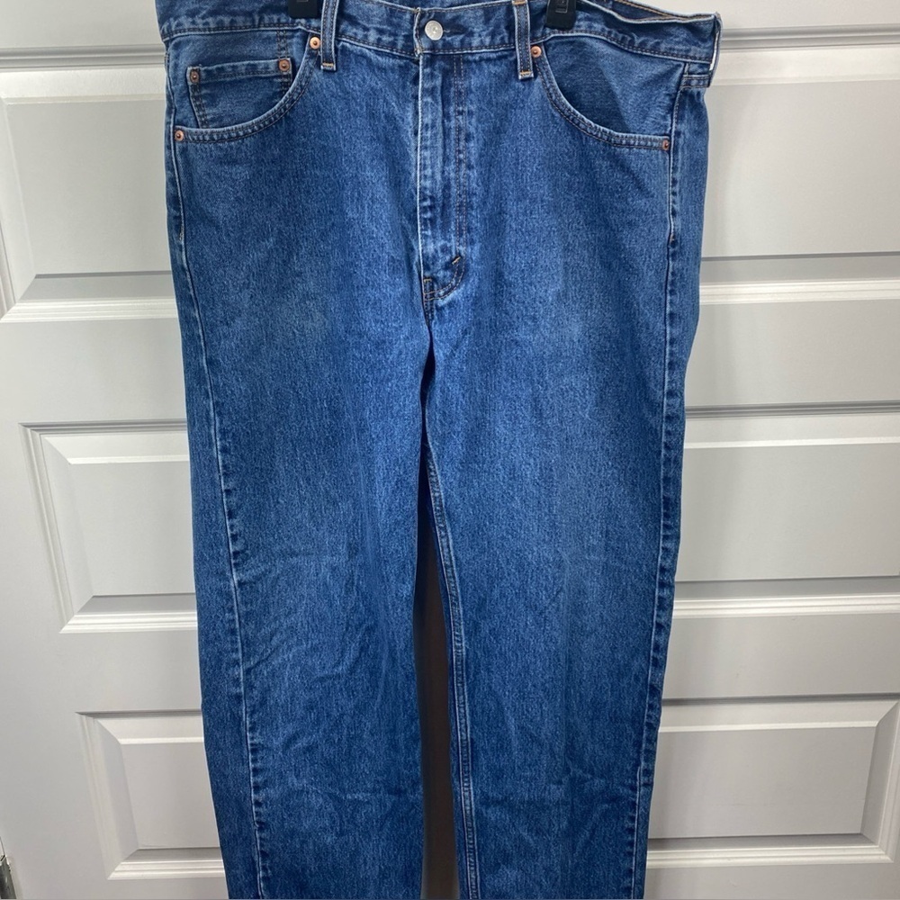 LEVI'S 505 Regular Fit Denim Jeans 40 x 34 Zip Fly Medium to Dark Wash Mens 2018 - Picture 1 of 8
